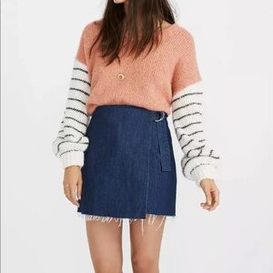 Madewell Denim Raw-Hem Mini Wrap Skirt Size 6 Blue  Women's $88